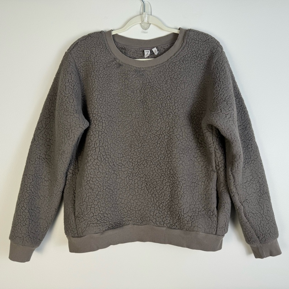 Zella Sherpa Sweatshirt Tan Grey Large Fuzzy Warm Pull Over Crewneck Fluffy